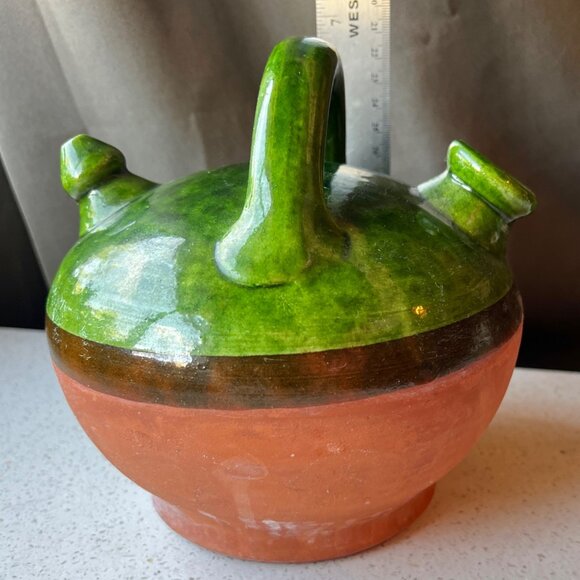 Handcrafted Green Glazed & Terracotta Clay French Gargoulette Confit Oil Jug - Picture 3 of 12